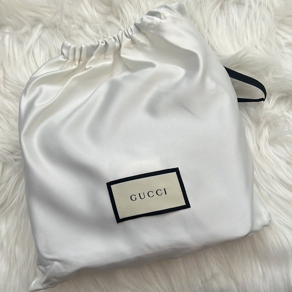 ๐ฏ% Auth Gucci Interlocking GG Crossbody Bag Blue Leather NEW - Picture 11 of 12